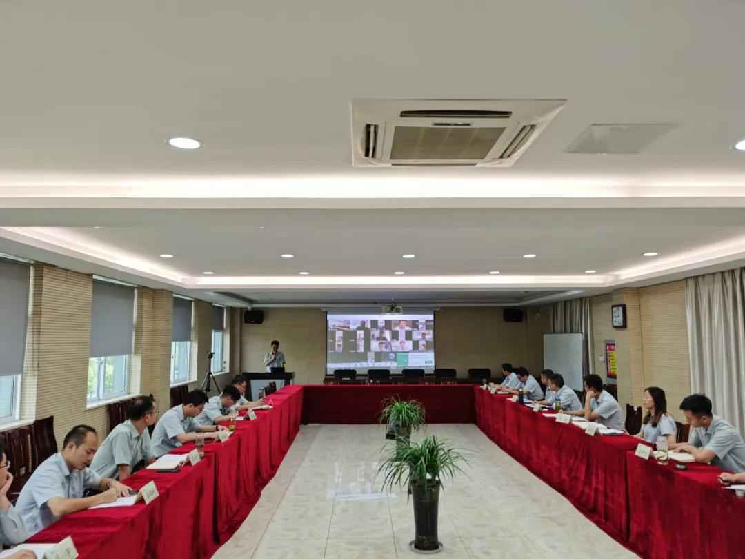 呼和浩特房杰精准农业科技有限公司举行2020年上半年度销售会议